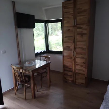 Apartmanparadiso 2 홈스테이 *